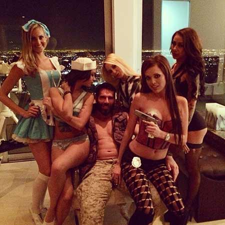 Dan Bilzerian @ Instagram